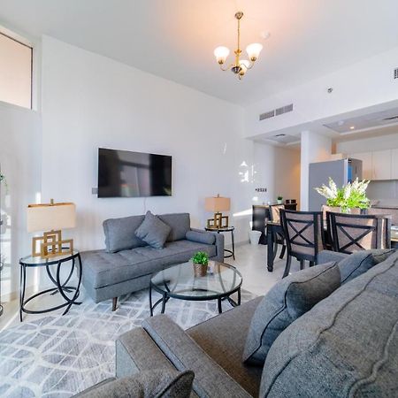 Millennium Binghatti, Business Bay - Mint Stay Дубай Екстериор снимка