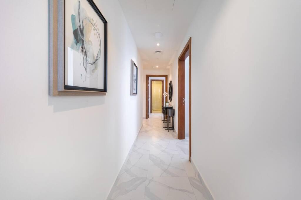 Millennium Binghatti, Business Bay - Mint Stay Дубай Екстериор снимка